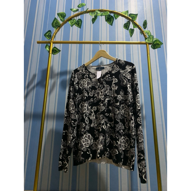 blouse wanita lengan panjang motif bunga-bunga