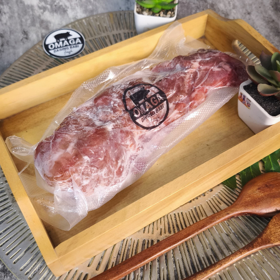 

Daging Lulur Dalam / Pork Tenderloin / Has Dalam Babi 500 gram - Vacuum Pack