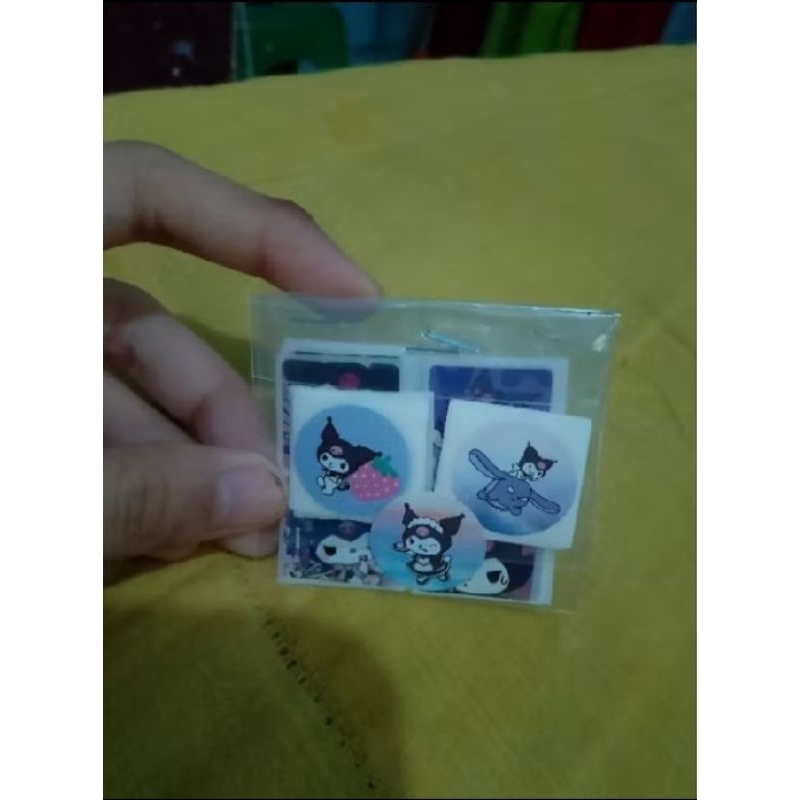 

( 48 Packs ) Sticker Kuromi For Freebies