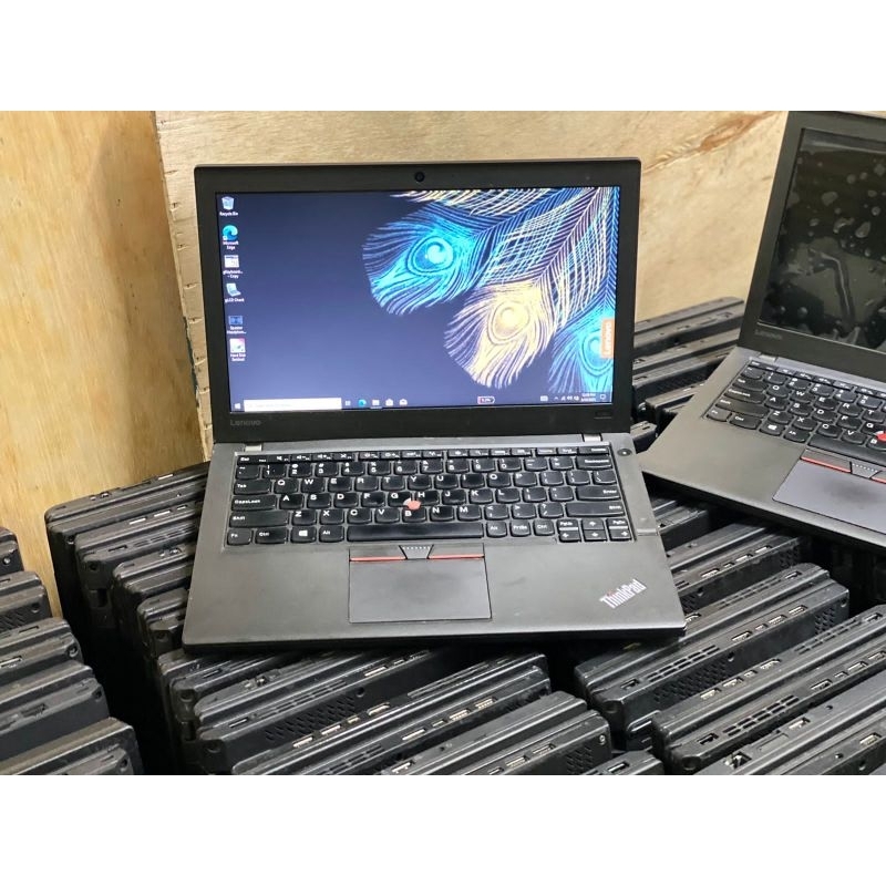 Laptop... Lenovo Thinkpad X260 Intel Core i5 8/128gb Second Bergaransi