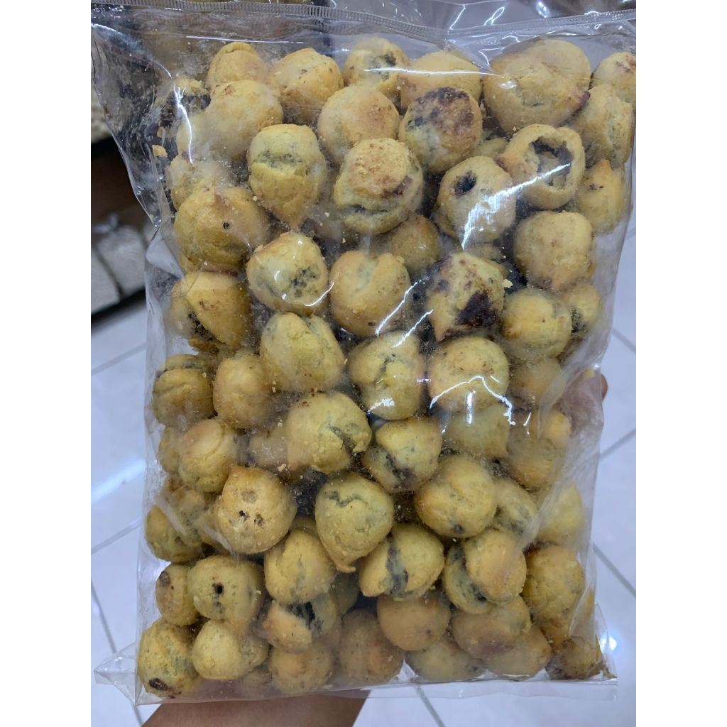 

Cemilan viral soes coklat lumer 500 gram