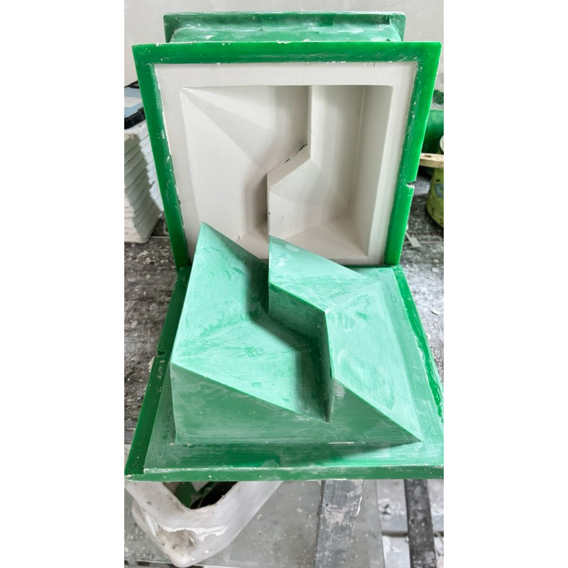 cetakan roster minimalis / cetakan roster motif petir / cetakan roster beton