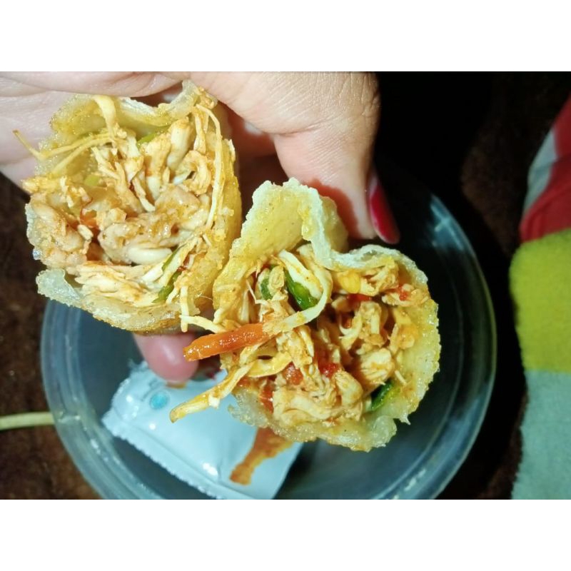 

cireng ayam suir isi 10 pcs