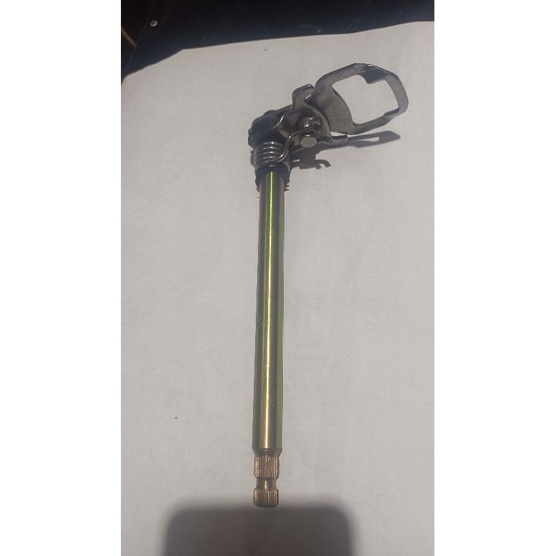 as pedal atau as operan gigi untuk motor roda 3