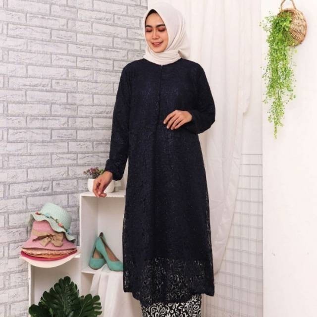 Setelan Kebaya Tunik Rok Batik / Kebaya Jumbo Ld 130 Kebaya Warna HITAM
