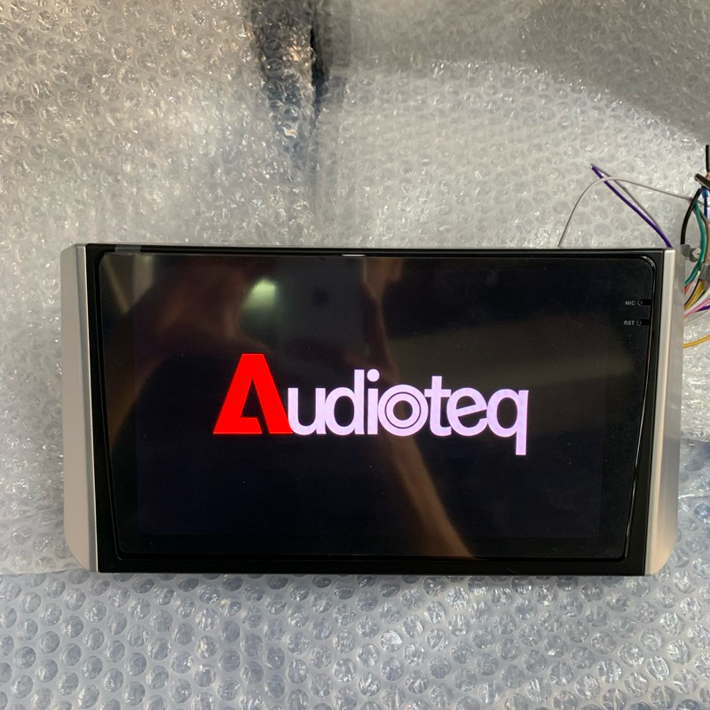 Head unit Android Audioteq Apple carplay android auto 9 inch