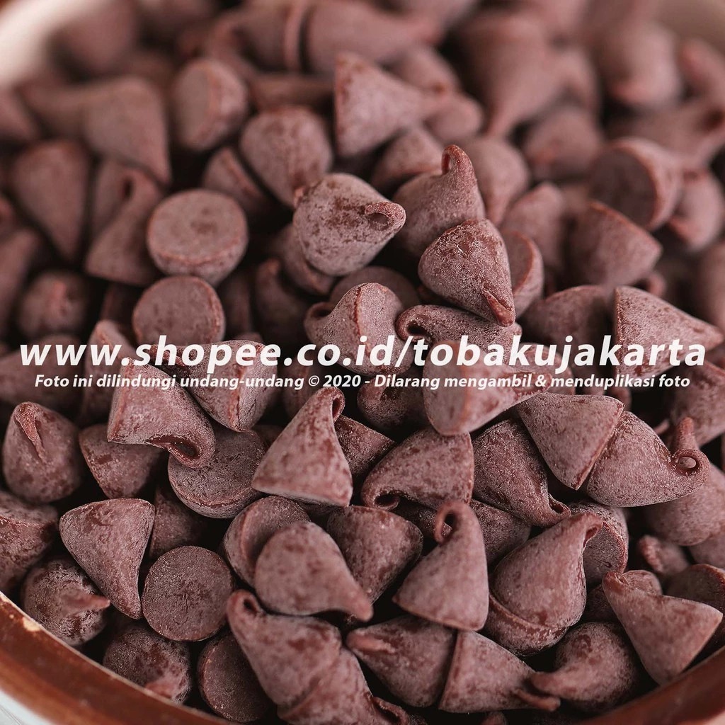 

Van Houten - Chocolate Chips Couverture 37,8% 250gr Repack Chocochip Cokelat Chocochips Coklat Chip Couverture