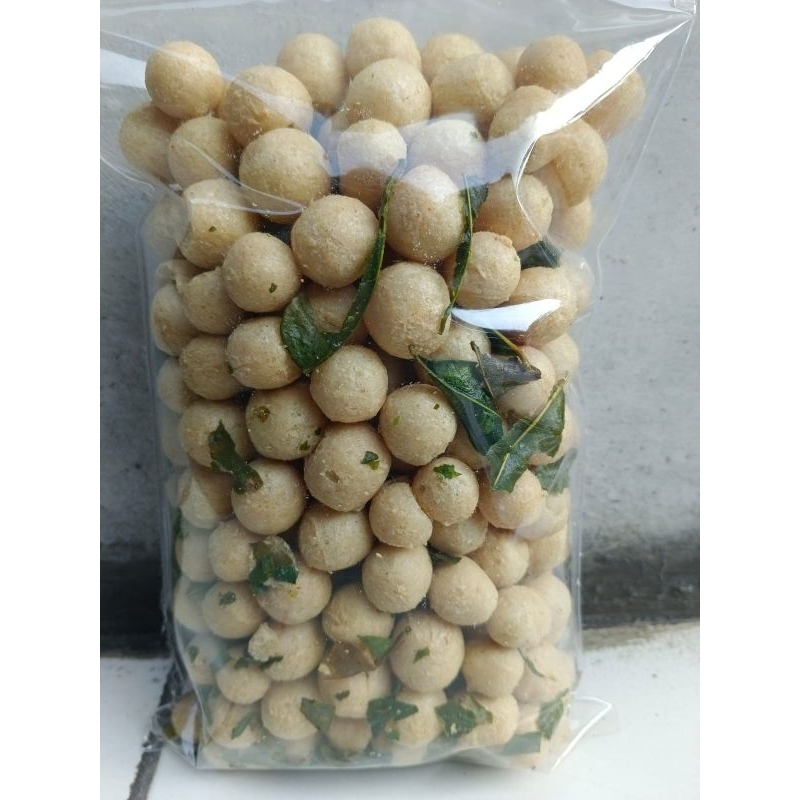 

Tahu Bulat Mini daun jeruk Rasa ayam Bawang khas Tasikmalaya 500gram