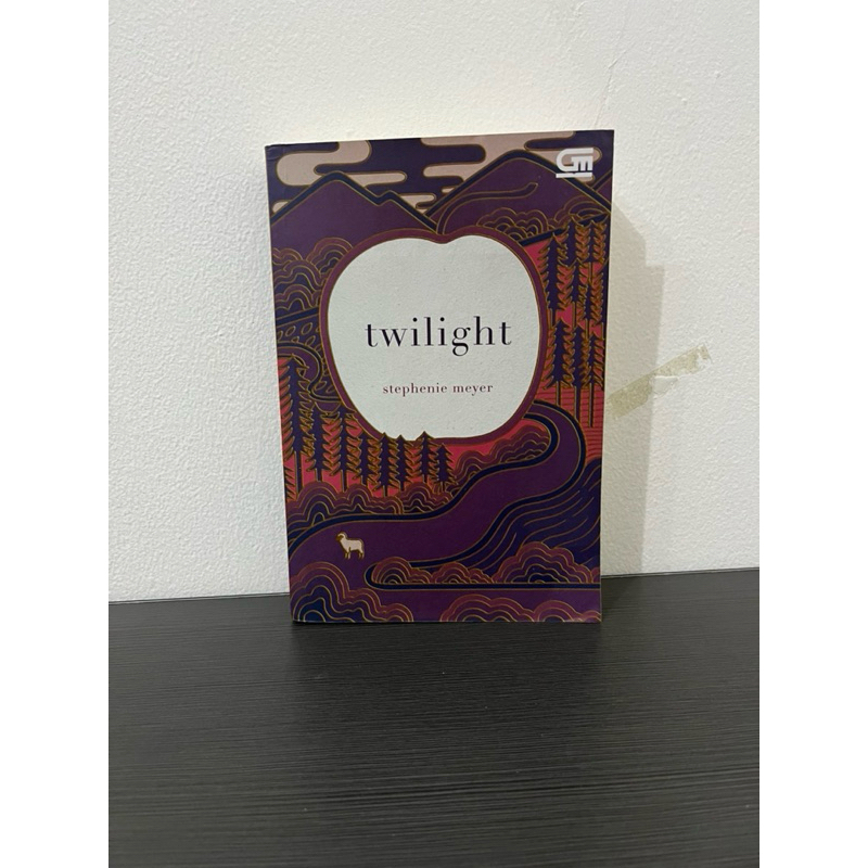 [PRELOVED, ORI] Novel Twilight - Stephanie Meyer (Bahasa Indonesia)
