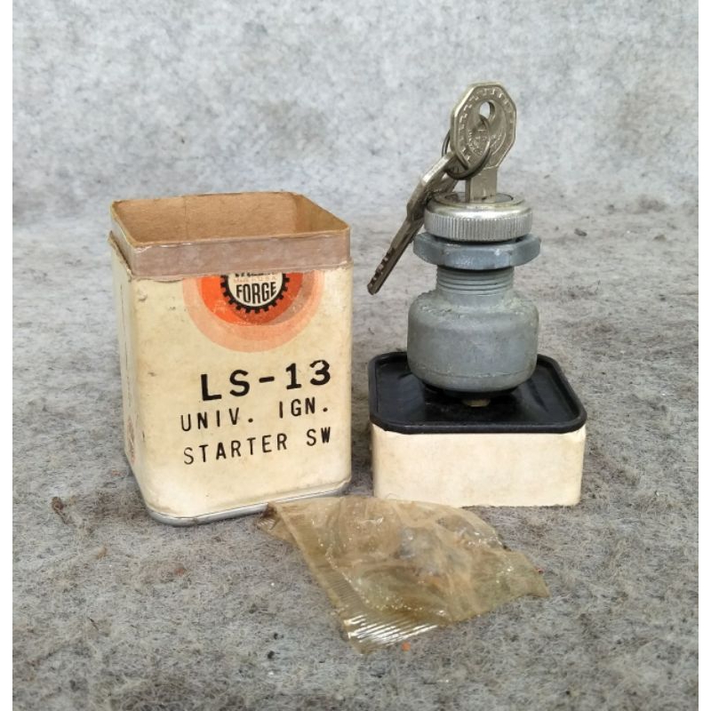 kunci kontak Jeep Willys kunci Jeep Willys kunci kontak Jeep gaz kunci mobil antik kunci mobil tua