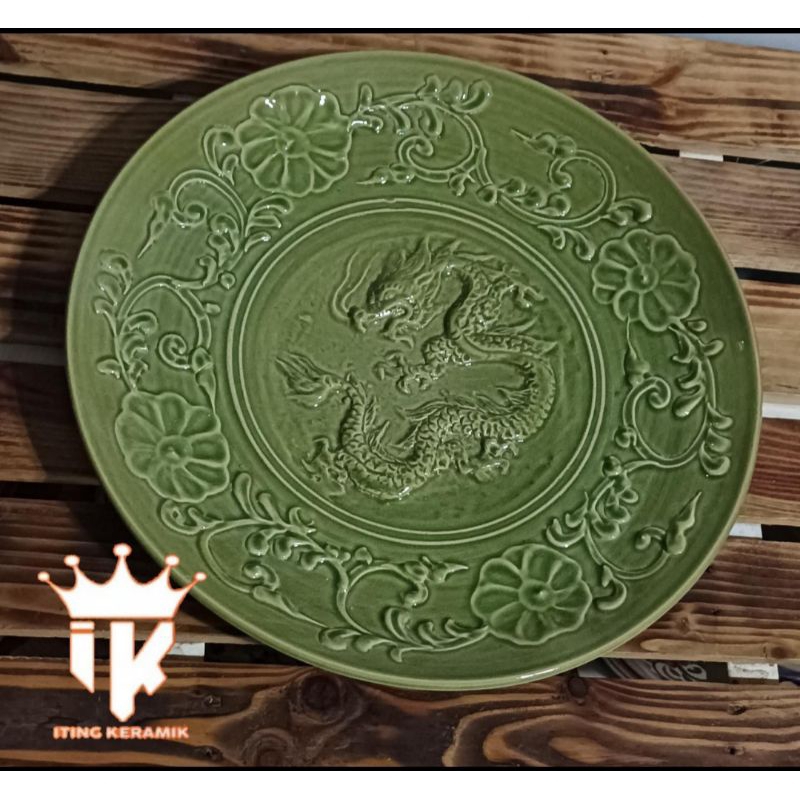 Piring Gantung Celadon 40 cm