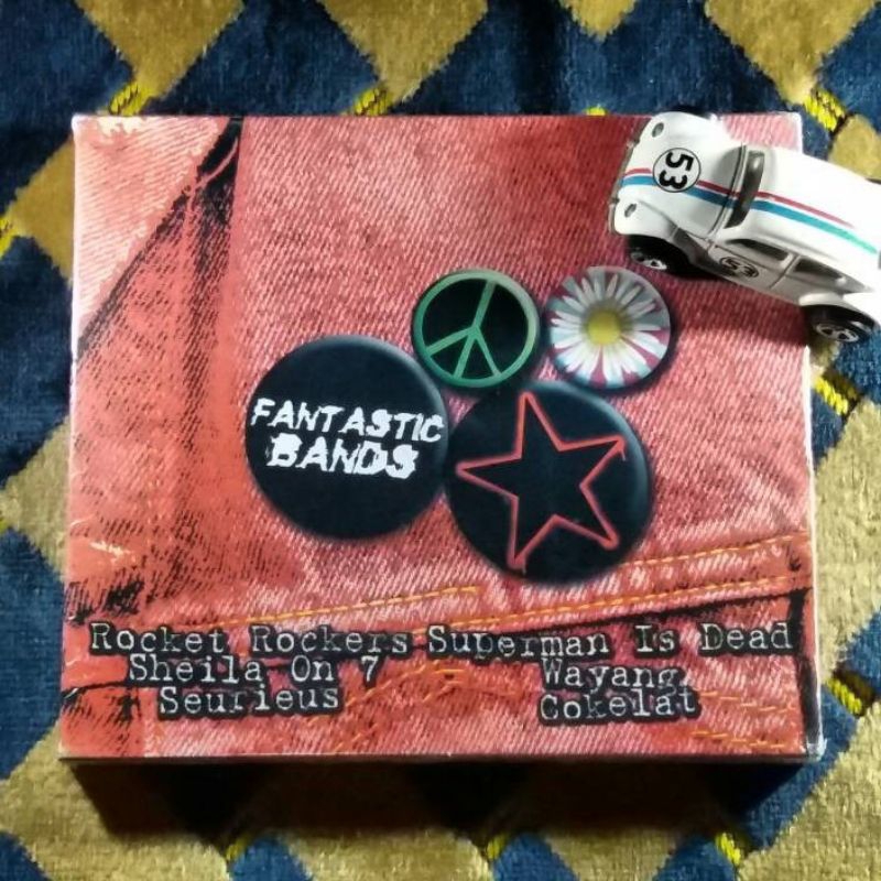 CD Fantastic Bands ft. Rocket Rocker Sheila On 7 Seurieus Superman Is Dead The Fly GIGI Saint Loco W