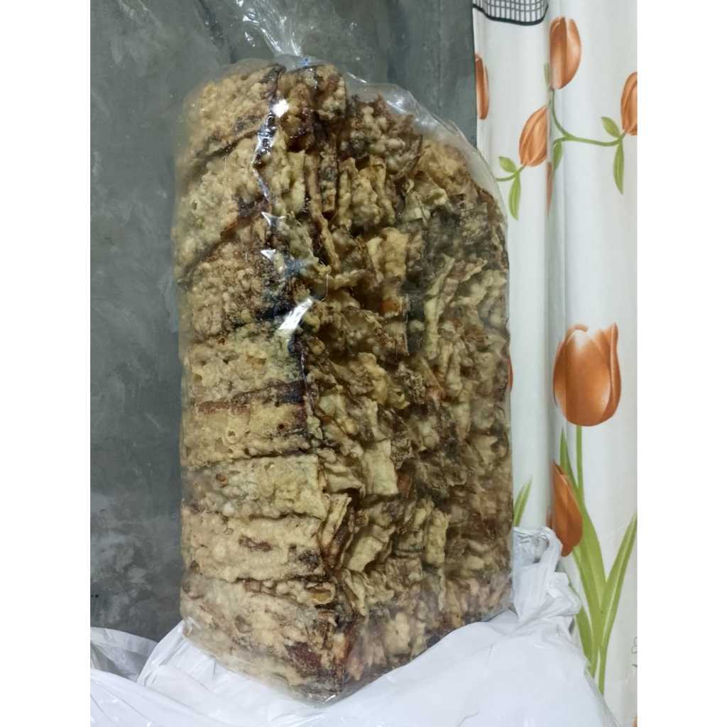 

Keripik Pisang Sale Pisang Kering 250 Gram, Cemilan Keripik Pisang