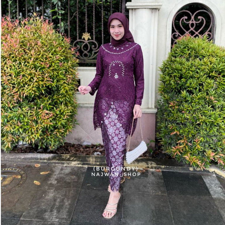 TYAS KEBAYA (KEBAYA ONLY)