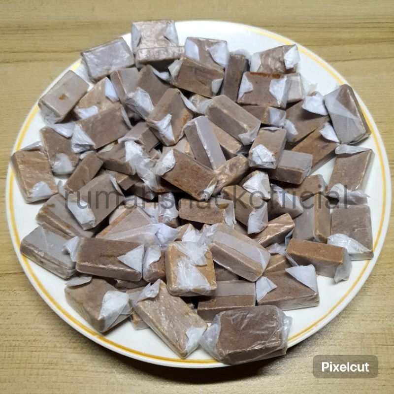 

Suwar Suwir - Permen Tape 1/4 KG