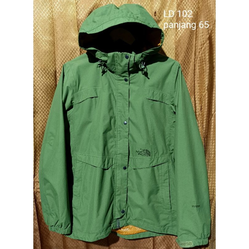 jaket outdoor gorpcore jaket hiking gorpcore jaket gunung gorpcore jaket outdoor hijau jaket outdoor