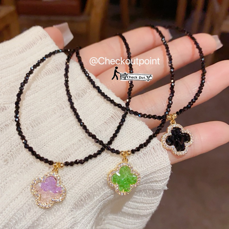 Kalung kekinian VCA 2025 kalung kristal hitam bunga empat daun