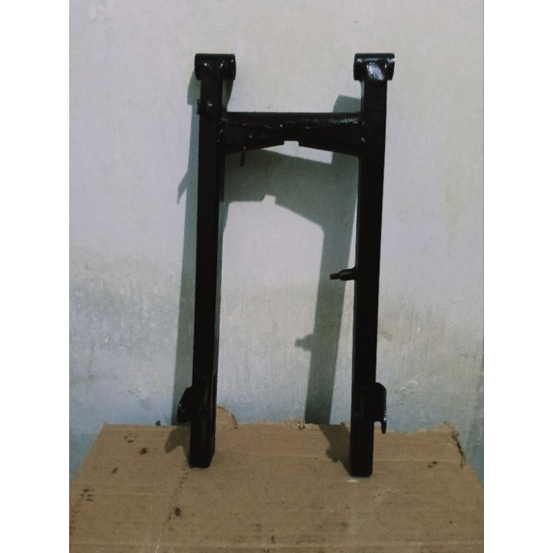 Swing arm Fiz R Jupiter z Vega bekas