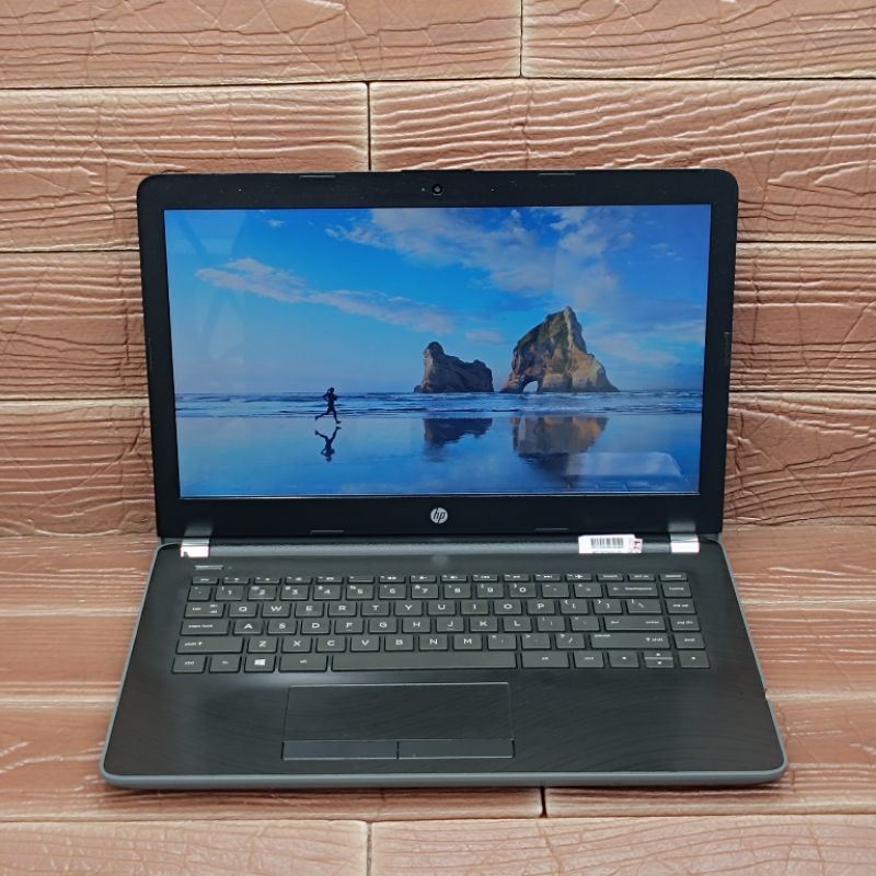 Laptop HP 14-bw017AU AMD A9-9420 RAM 4GB SSD 128GB