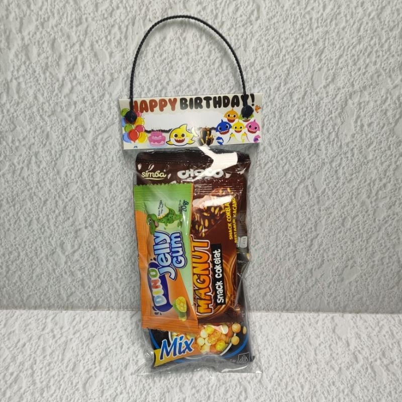 

[1 pcs] Hampers Snack Mini Murah Meriah Hampers simple cocok untuk ulang tahun, wisuda, tasyakuran khitan, tasyakuran Aqiqah, dan berbagai acara lainnya