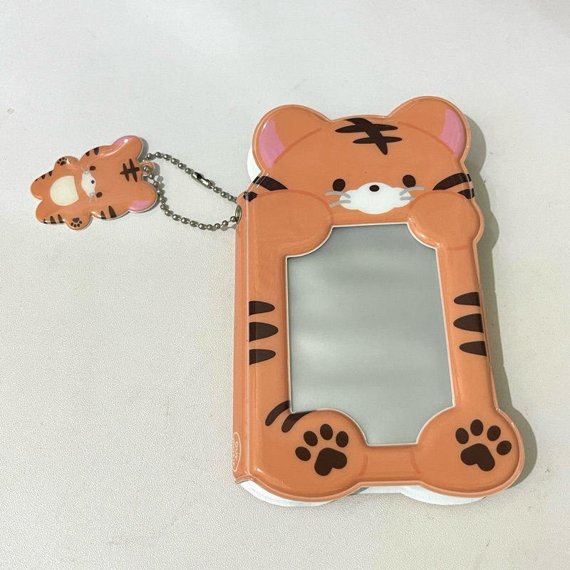 OURMOTIF KOLBUK TIGER HORANGI HOSHI