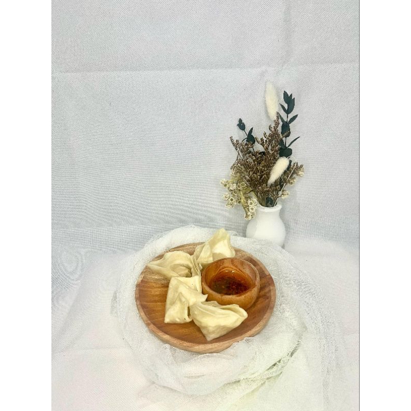 

WONTON AYAM FROZEN Chili oil extra daun jeruk