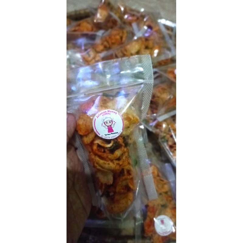 

KERIPIK BASRENG DAUN JERUK 50GRAM