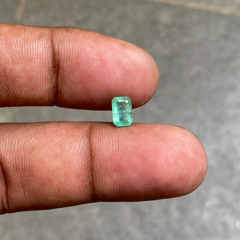 batu zamrud colombia natural zambian emerald jamrud kotak ukuran kecil dim 7x4.5x3