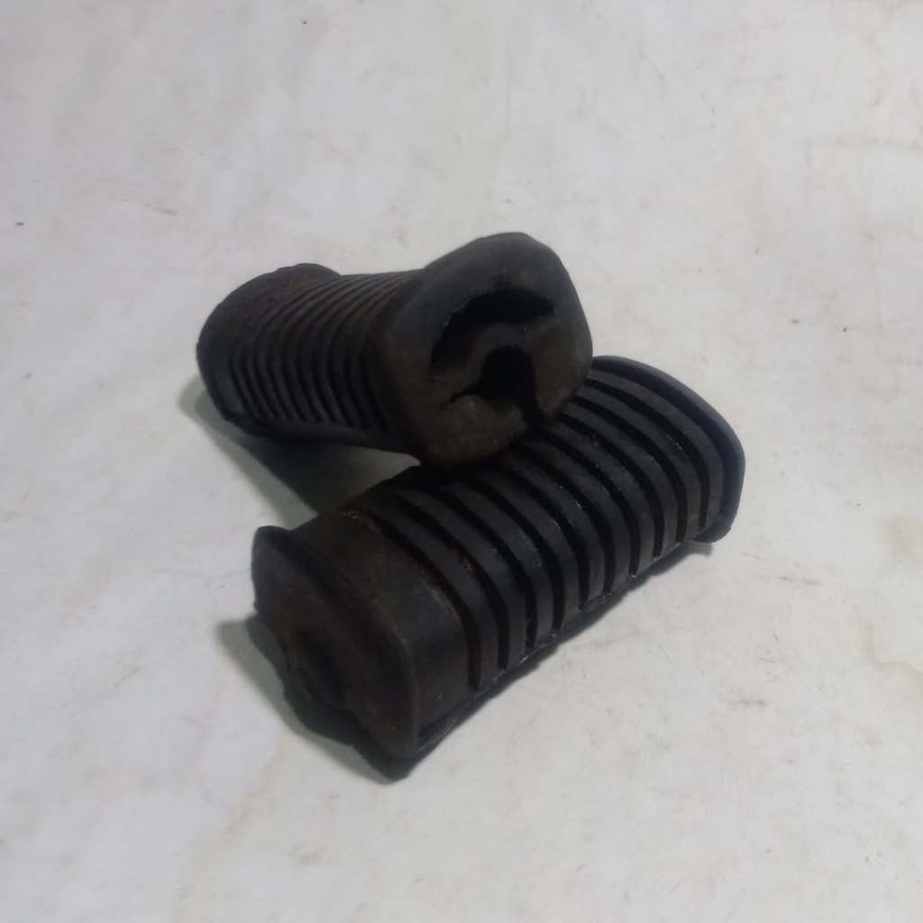 Karet Footstep Depan Supra Fit