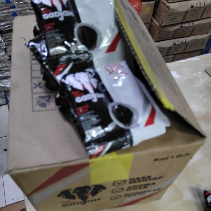 

KOPI GAJAH P( 1 KARTON ) PISAH GULA ISI 120 PCS