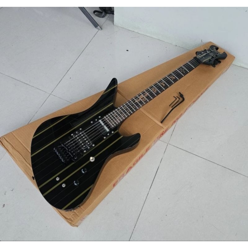 Gitar schecter synyster gates sustainiac sustainer custom new