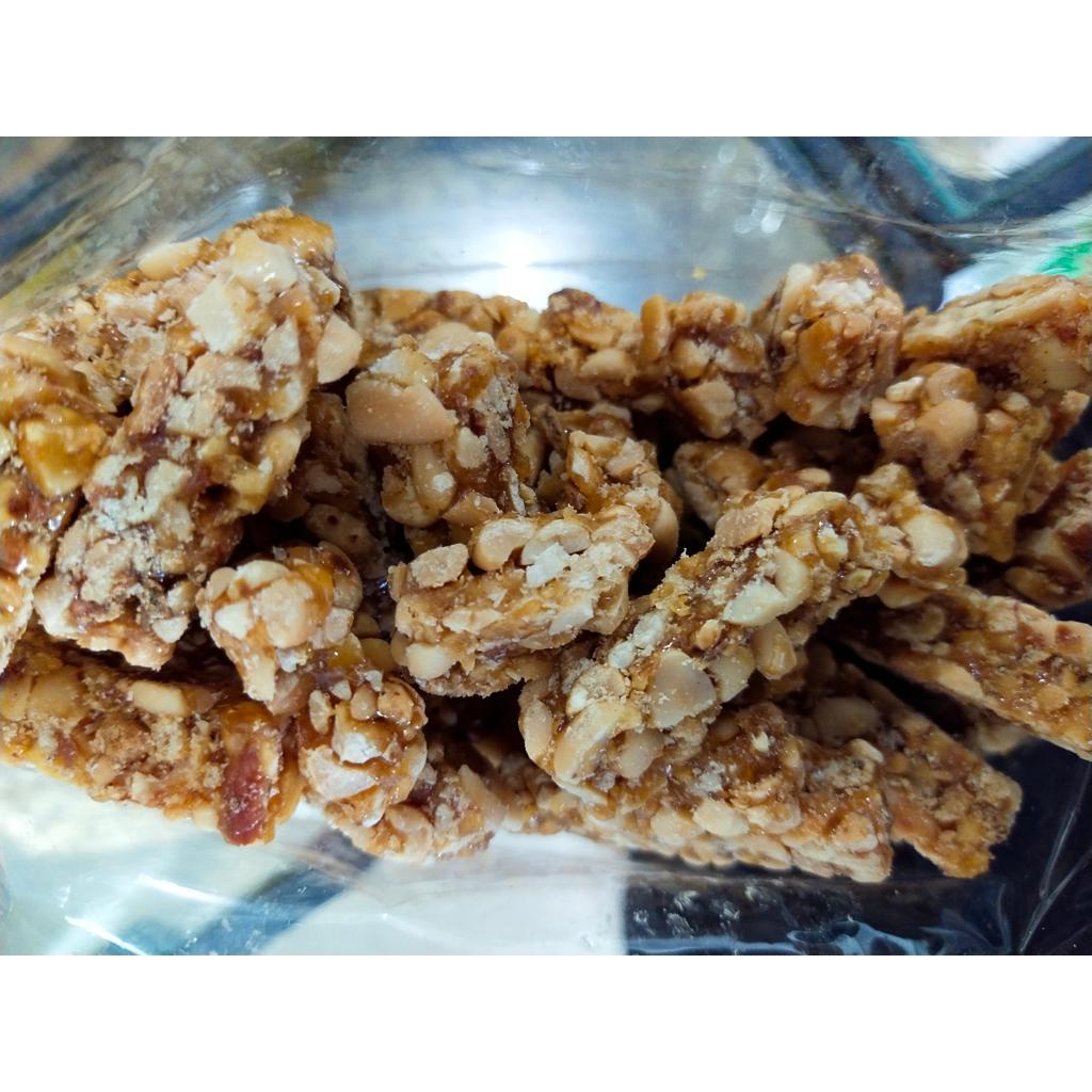 

Kacang Potong Caramel 250 gr | Camilan Medan