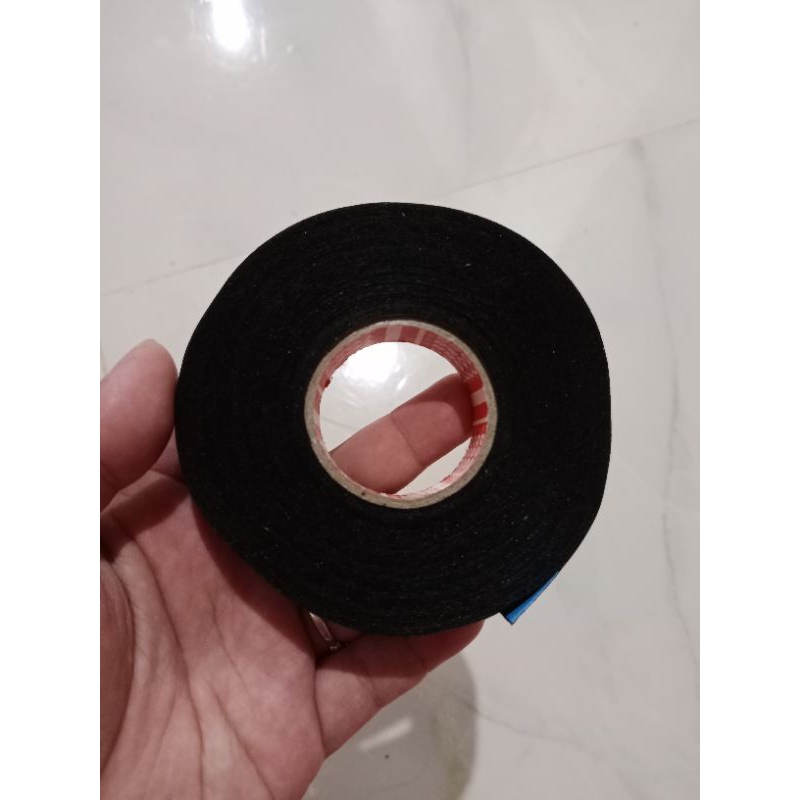 (ISOLASI KAIN)Isolasi kain warna hitam tahan panas