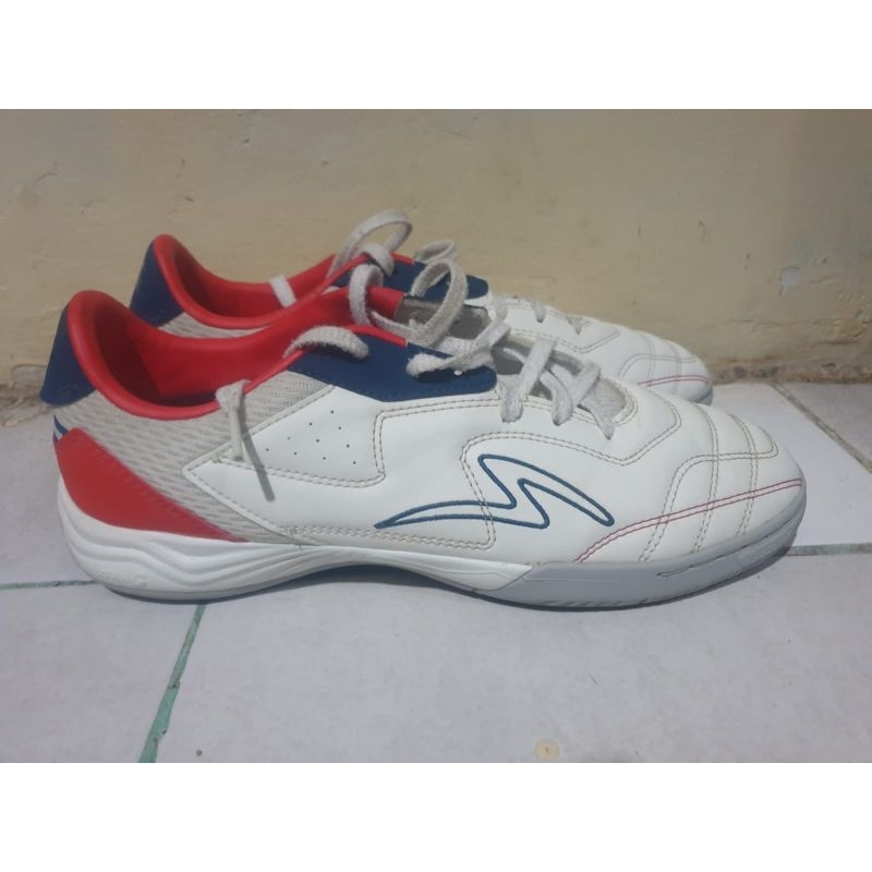 Sepatu futsal Specs Metasala Nativ 3