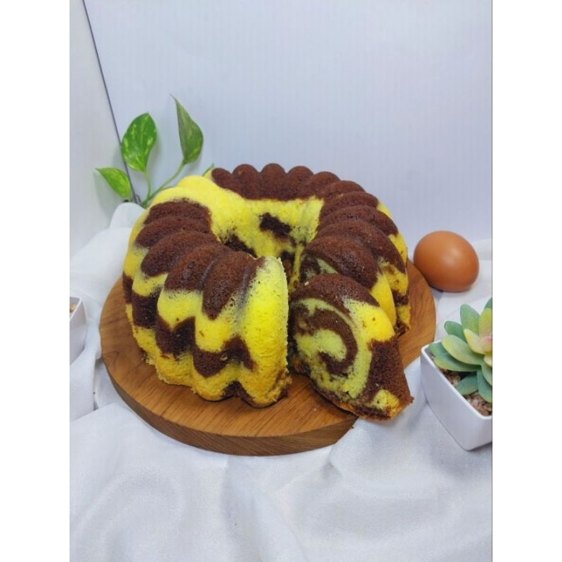 

Marmer cake/kue marmer/bolu jadul made by Riahati