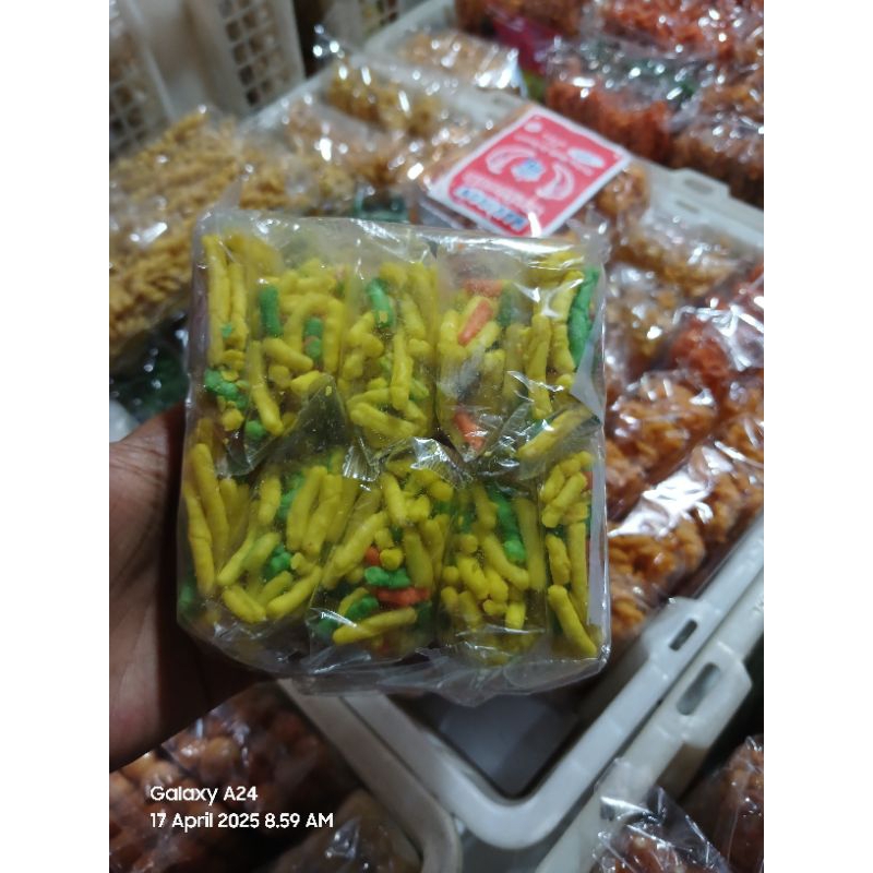 

SNACK STIK TIC TIC ASIN / PEDAS / 1 PACK 10 PCS