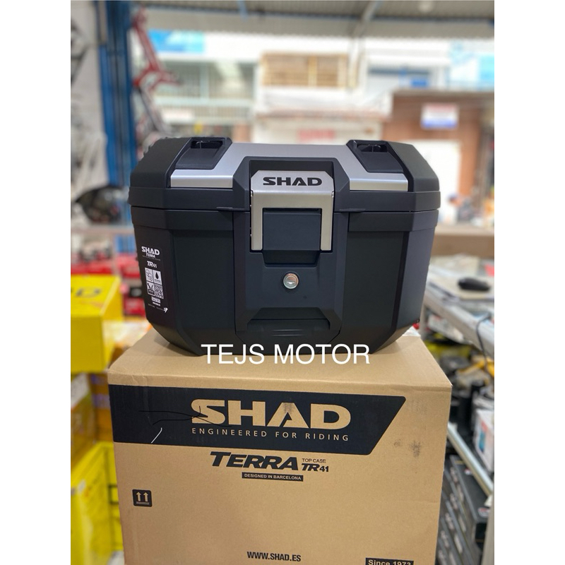 Top BOX SHAD Terra TR41 Hitam/Alumunium Original Shad Ukuran 41
