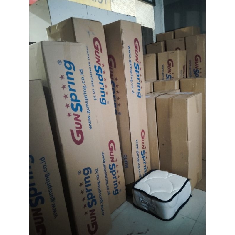 Kasur Springbed Murah GUNSPRING / Spring Bed in The Box GUNSPRING / Spring Bed Bonnel.