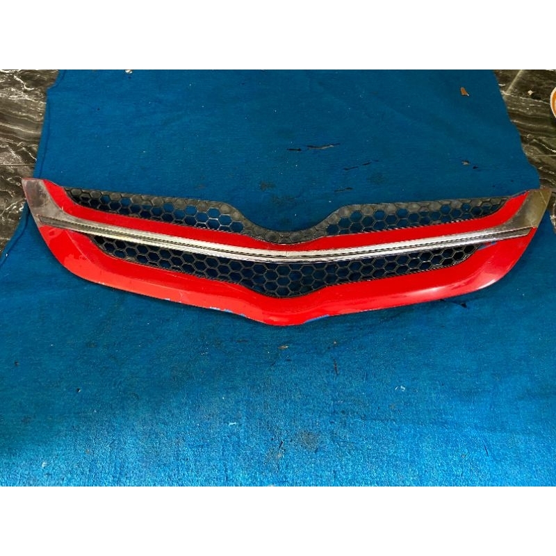 Grill gril depan lambang depan Toyota vios gen 2 2007-2012 original
