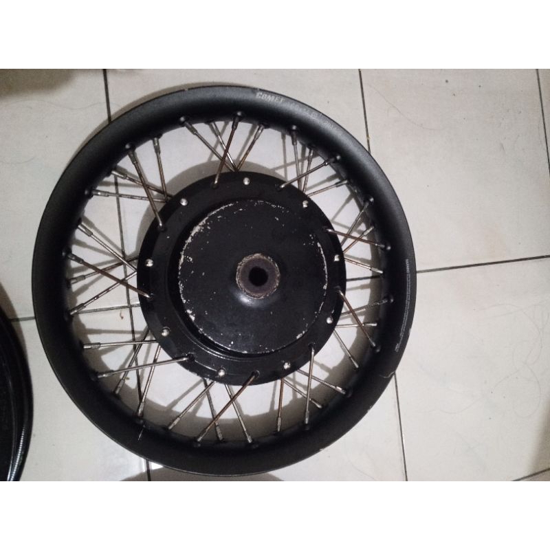 Velg Spin As Kecil Sepasang