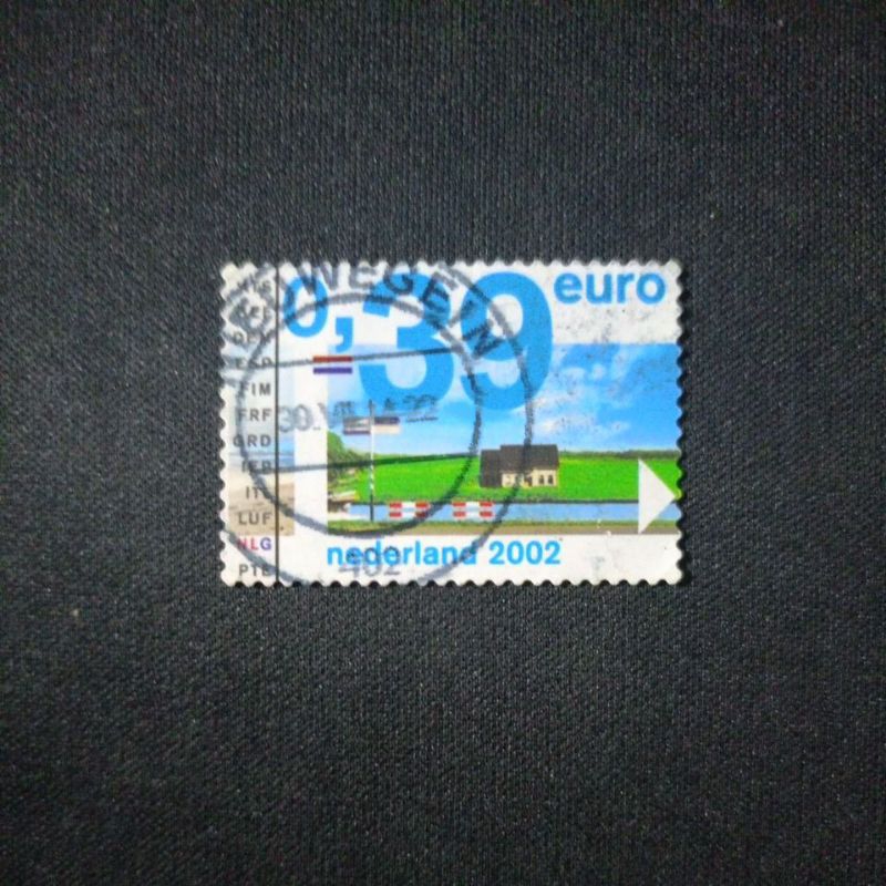 

Perangko Belanda seri "Introduction of Euro Coins and Banknote 2002"—Nominal 39 Sen €