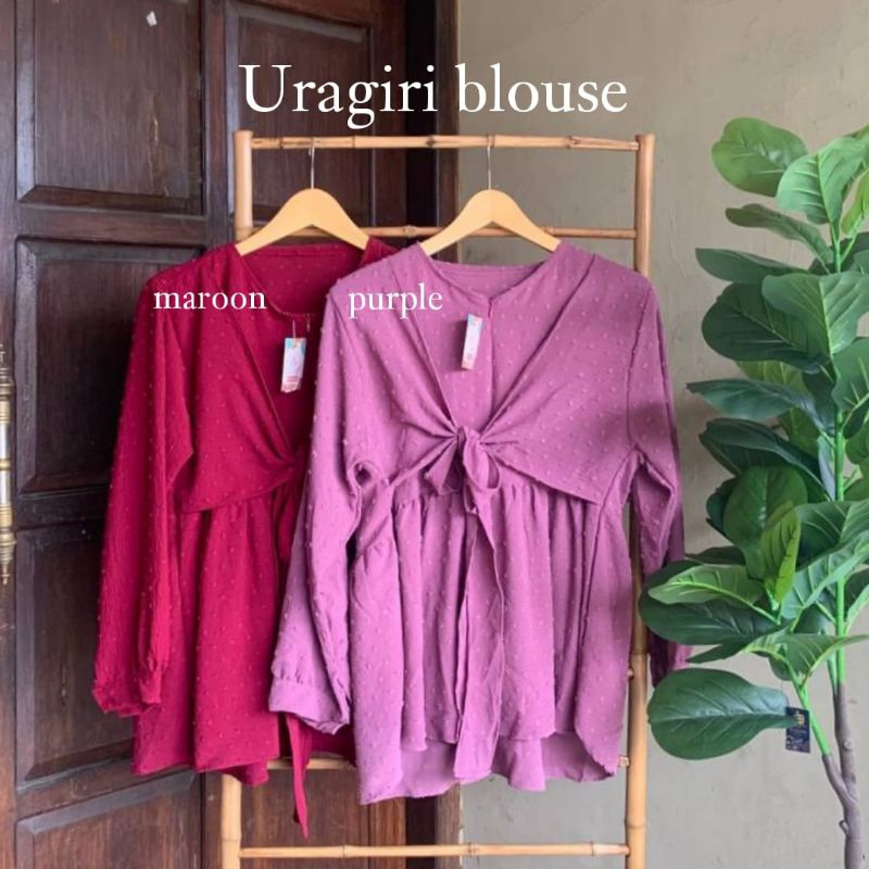 Uragiri blouse
