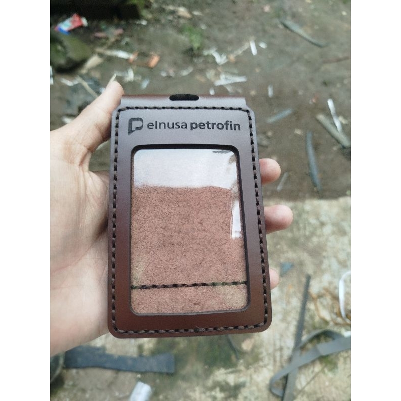 

ID CARD KULIT CUSTOM ELNUSA PETROFIN