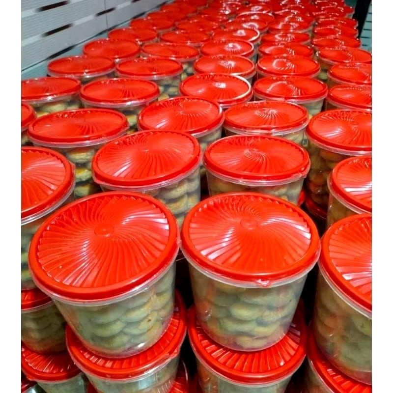 

KUE KACANG/kue kacang kering/kue kacang khas banyuwangi/kue kacang kemasan toples