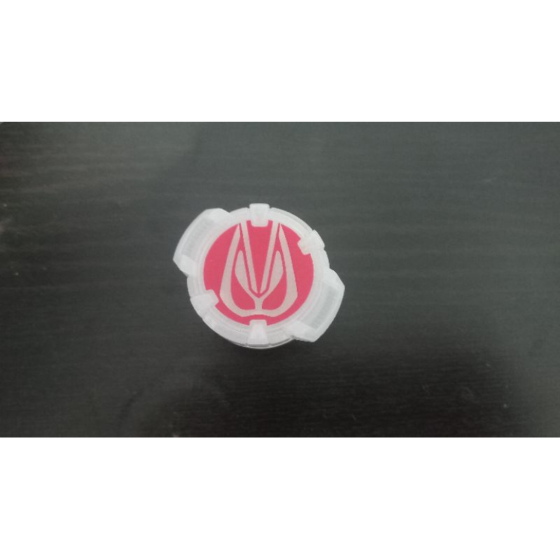 DX Kamen Rider Geats ID Core