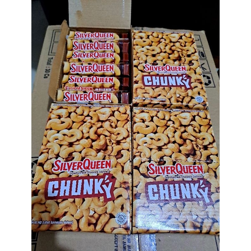 

Silverqueen Chungkybar Box mede 26gr Chungkybar mini cashew 26gr Silverqueen chungkybar mini 26gr 1 box