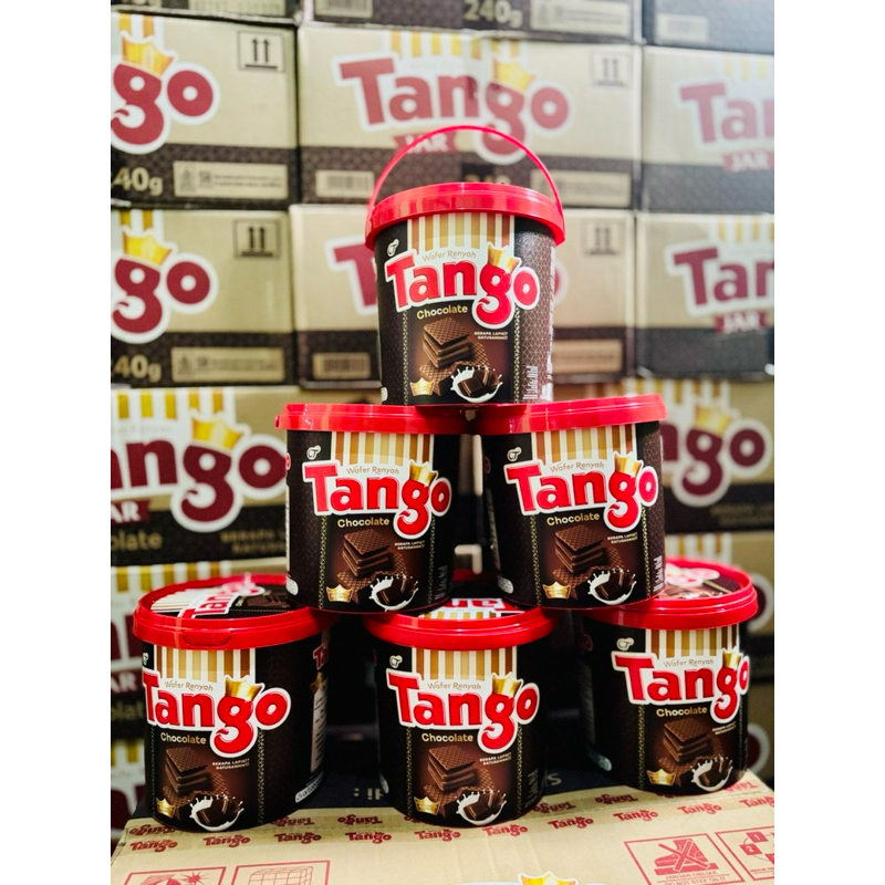 

Tango Jar chocolate 240gr (1 Dus isi 6) Hampers Hajatan/Souvenir/Bingkisan/Lebaran/Parcel