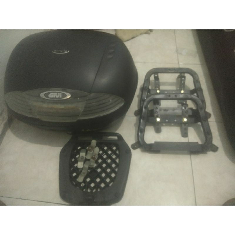 TOP BOX GIVI E45NT WHITE EDITION