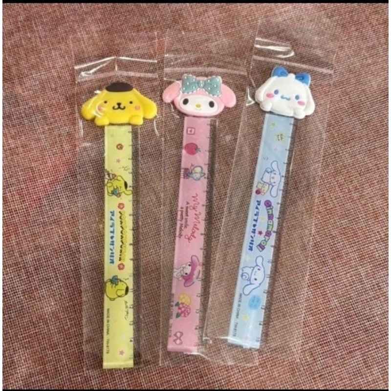

[COD] Penggaris / Ruller motif Sanrio Kuromi / my melody / hellokitty / Cinnamoroll