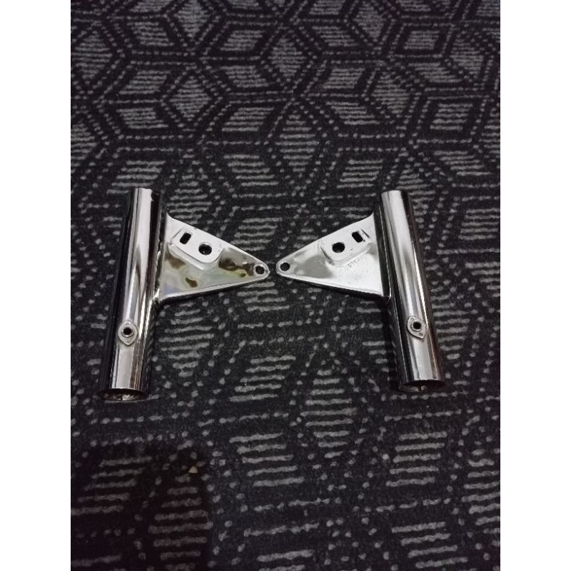 PANGKON LAMPU DEPAN GL 100 GL125 PLATINA MUDA / CDI  ORIGINAL